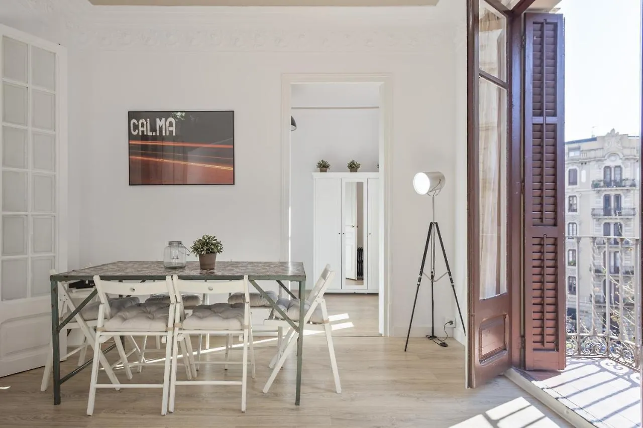 The White Flats Eixample Hotel Barcelona Apartment