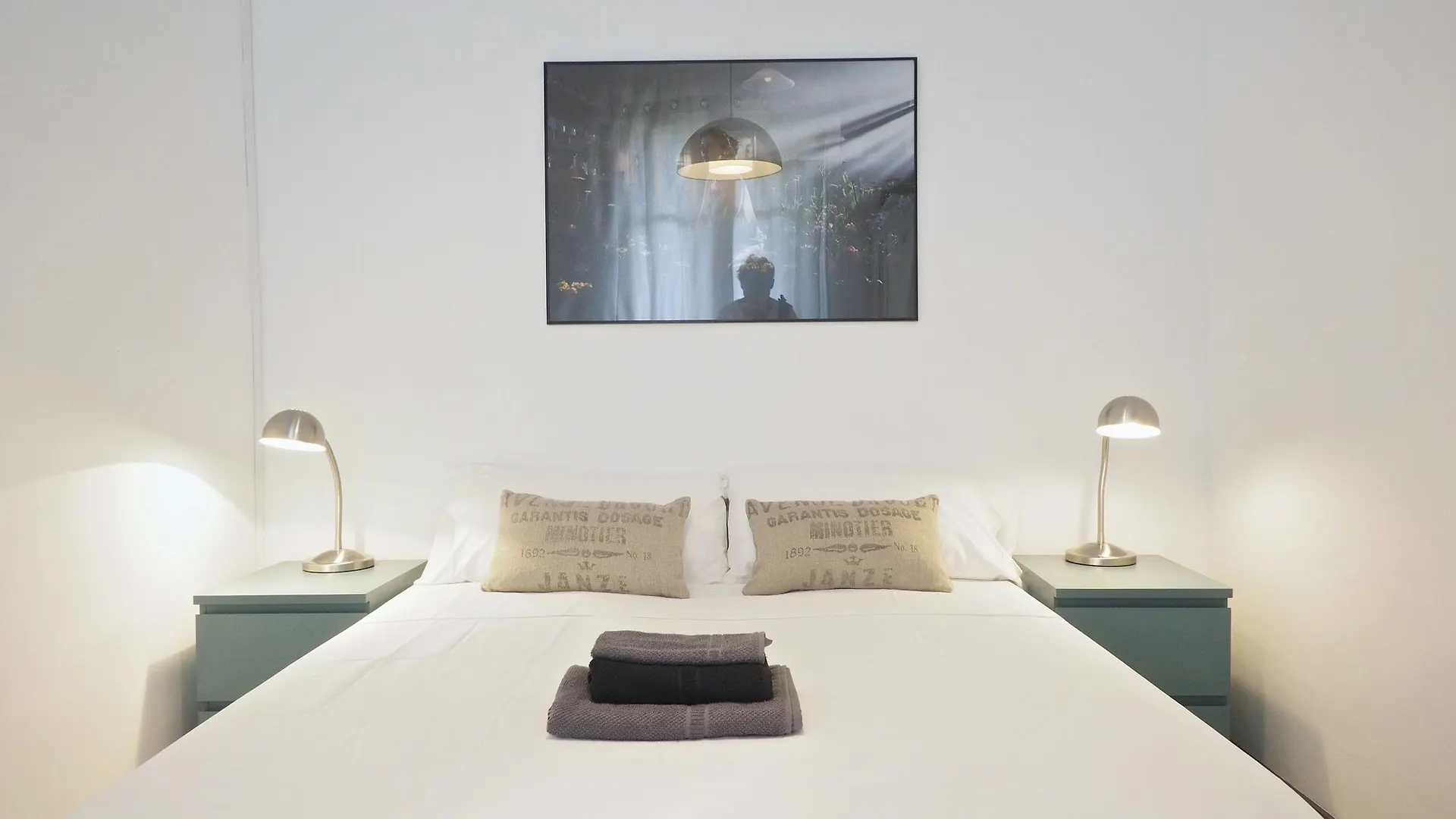 Apartment The White Flats Eixample Hotel Barcelona